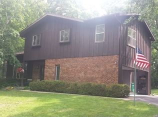 3839 Leslie Ln, Madison, WI 53718
