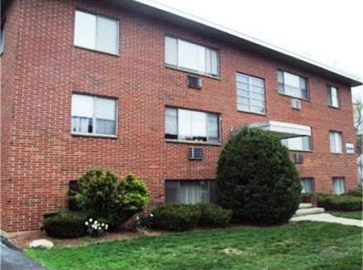 2nd image of 188 Lincoln St APT 1