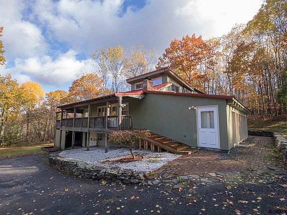 3rd image of 89 Fleming Rd