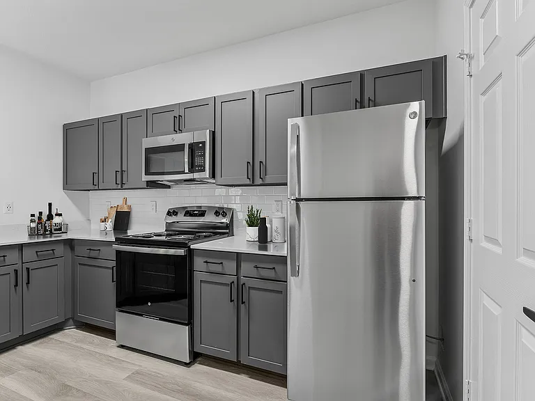 Avana North Point — Photo 6