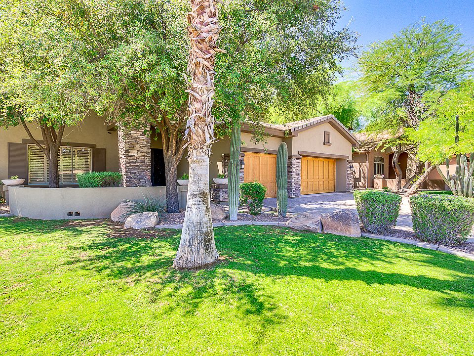 1st image of 1037 W Sierra Madre Ave