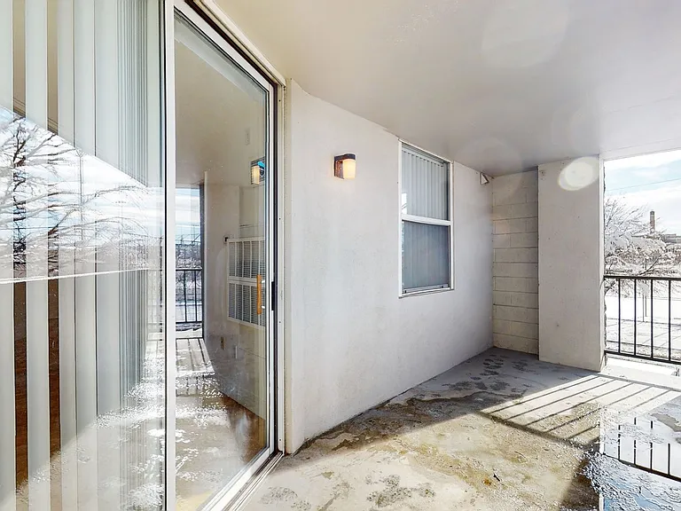 601 W 11th Ave #111 — Photo 23