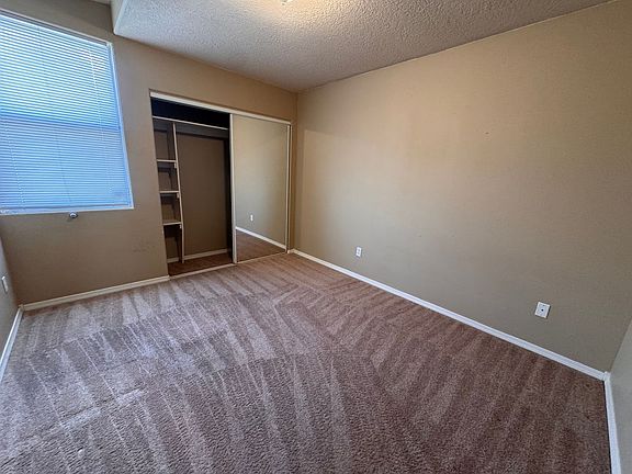 5th image of 5615 Del Oeste Rd NW
