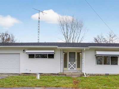 2307 S Term St, Burton, MI, 48519