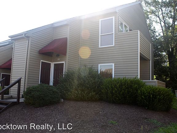 2nd image of 1370 Bradley Dr