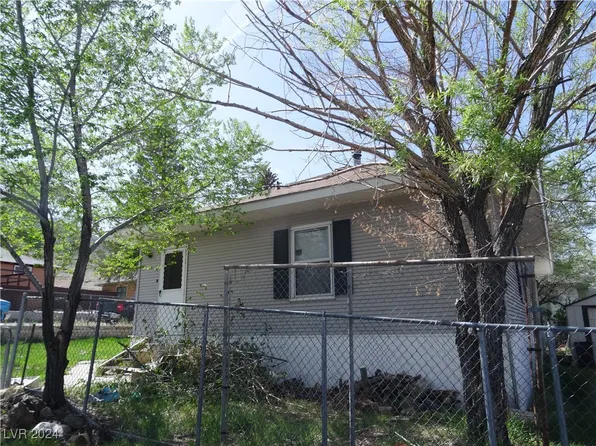 1 Avenue H, Mc Gill, NV 89318