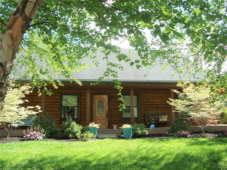 1st image of 902 Poplar Cove Ct