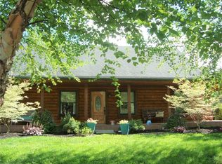 902 Poplar Cove Ct, Brownstown, IN
