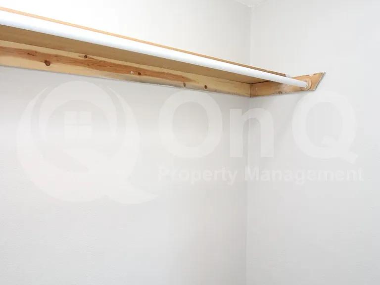 1321 E Willetta St #B — Photo 7