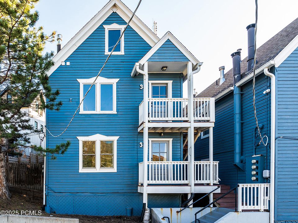 1st image of 1150 Empire Ave #33