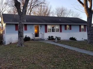 7512 N Central St, Gladstone, MO 64118