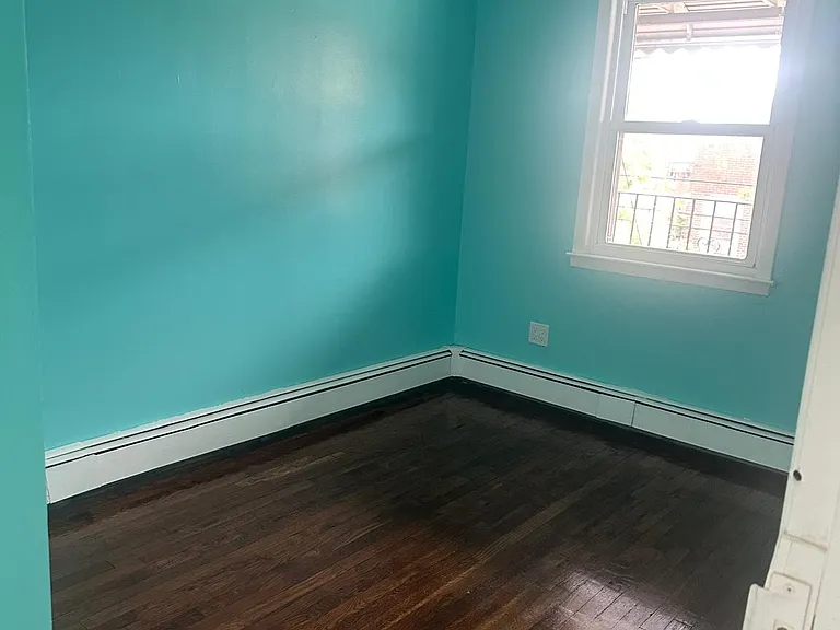 10418 Otis Ave #3 — Photo 3