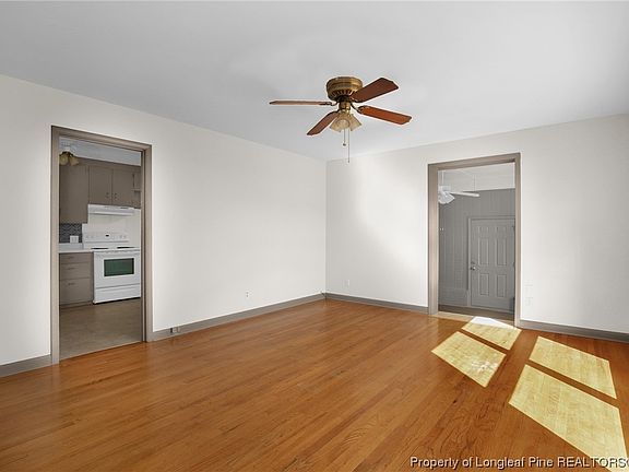 5th image of 504 W 19th St