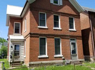 2131 Jackson St, Dubuque, IA 52001