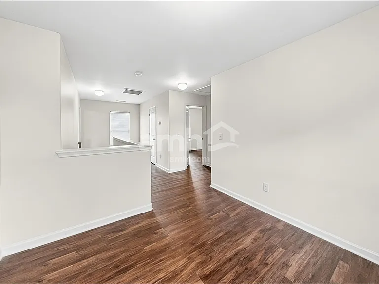 1325 Vernon Mill Rd — Photo 16