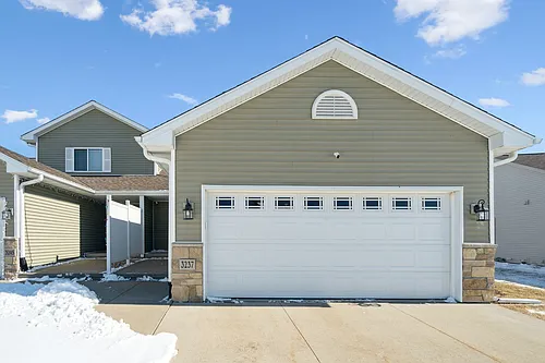 3237 English Cove Ln Photo 1 3237 English Cove Ln Photo 1