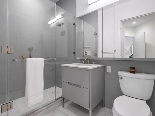 8 Court Square image 7 of 25