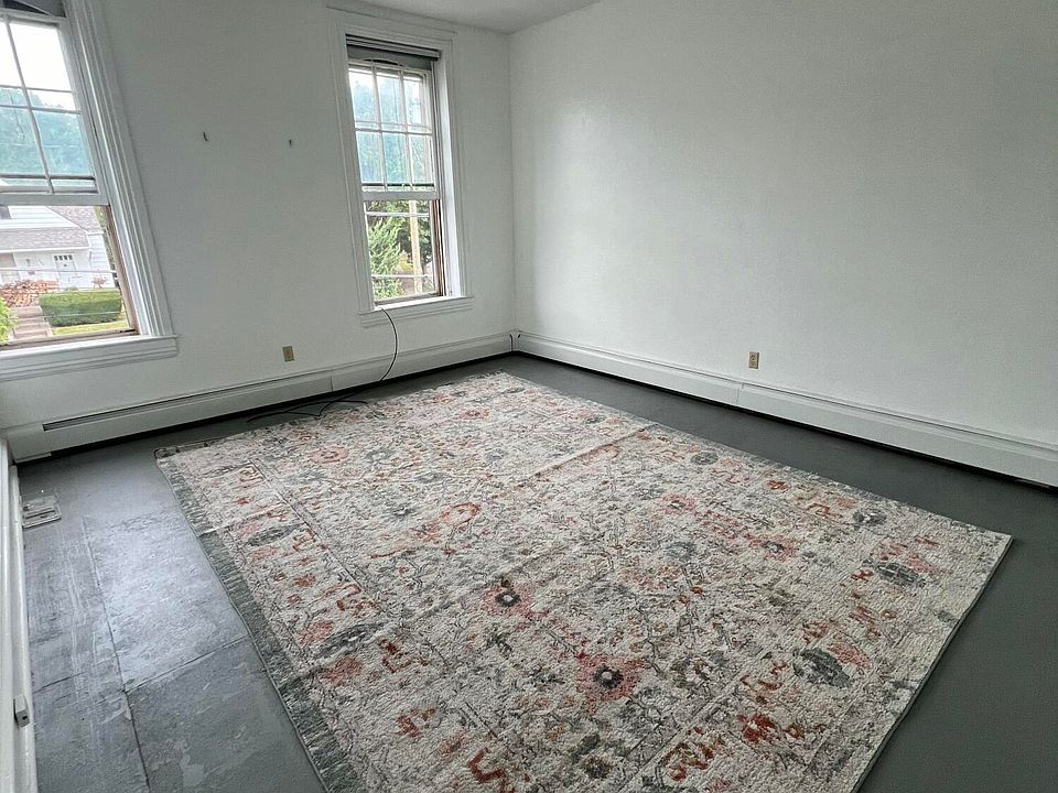 1st image of 314B East St