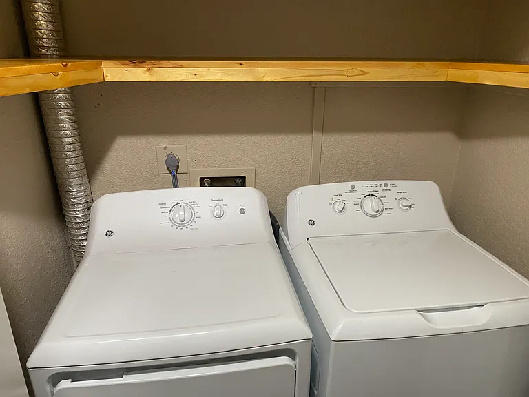 Camino Woods Apartments — Photo 10