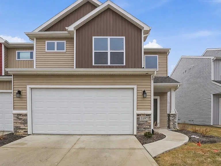 3597 Canal Square Dr — Photo 2