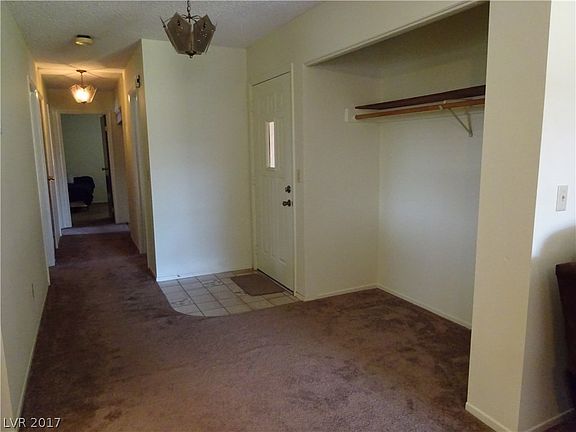 3rd image of 701 E Bourbon St #G-1