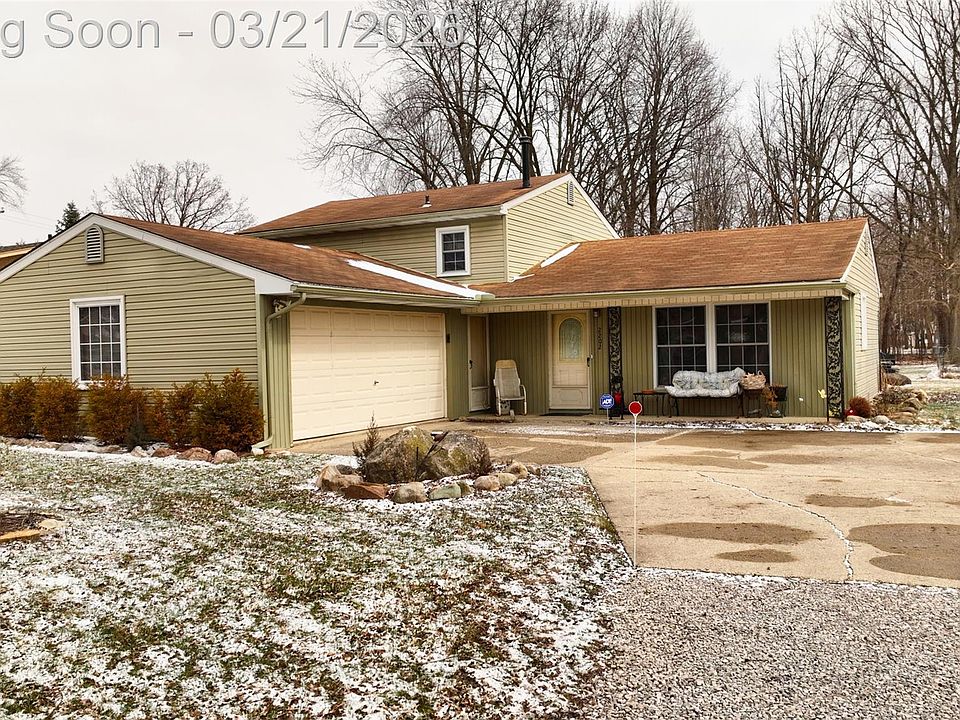 1st image of 2202 Cook Ct