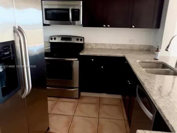 13155 Ixora Ct APT 802, North Miami, FL 33181
