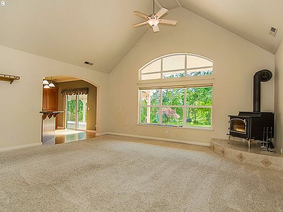 2nd image of 711 Sable Dr