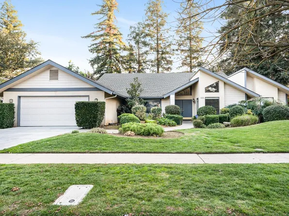 879 E Salem Ave, Fresno, CA 93720