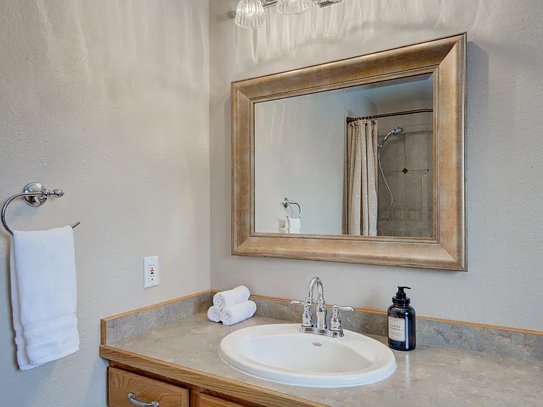 402 S Yellowstone Ave #1 — Photo 32
