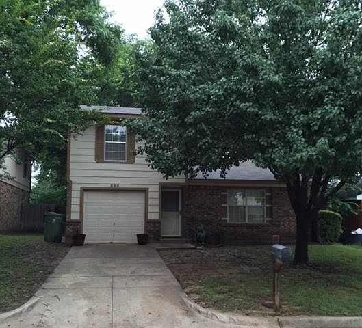 1st image of 505 Mockingbird Dr