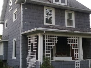 310 Strathmore Rd, Lansing, MI 48910