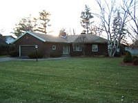 1st image of 702 Scott Ave