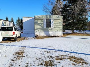 320 Northview Est #19, Washburn, ND 58577