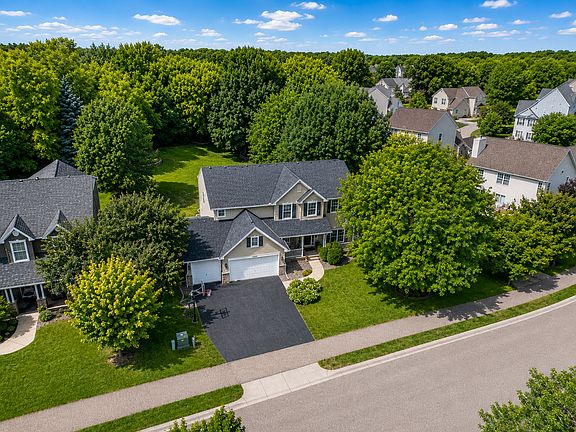 2nd image of 15350 Elm Rd