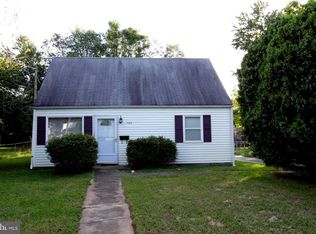 125 Cabbel Dr, Manassas Park, VA 20111