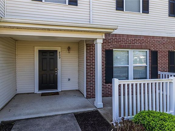 2nd image of 13289 Komatite Way Unit 800