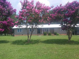 82 Rabbit Run Rd, Rainsville, AL 35986