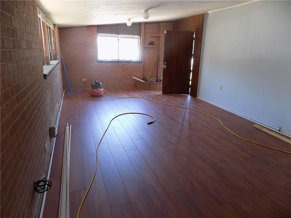 1st image of 516 NW 90th St