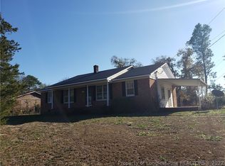 1011 Vass Rd, Spring Lake, NC 28390