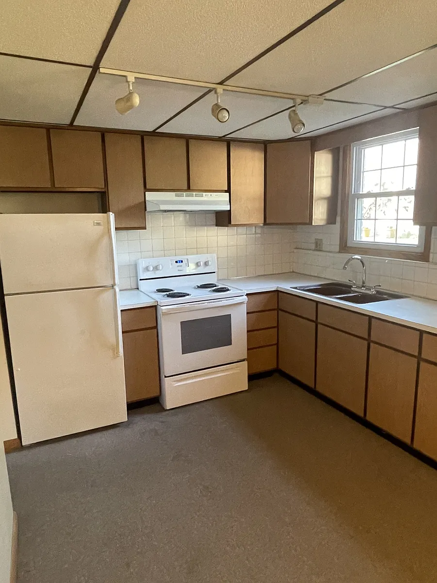 Building Photo - 1318 Stevenson Rd #2