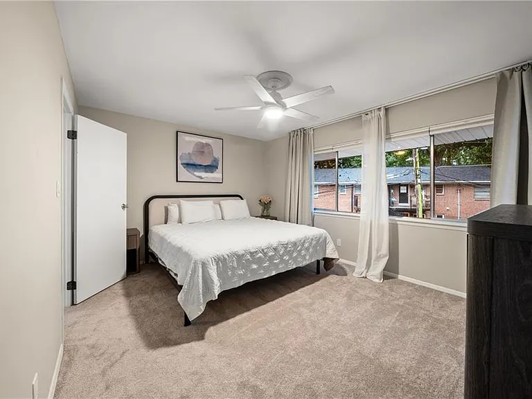 4300 Roswell Rd NE #28 — Photo 19