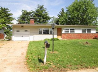 2923 Annunciation Dr, Saint Louis, MO 63125