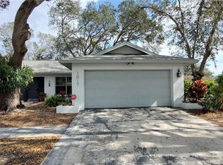 1817 Woodhaven Cir, Sarasota, FL 34232