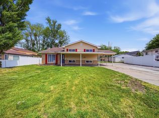 4681 S Tina Way E, Salt Lake City, UT 84107