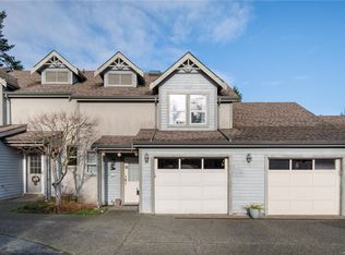 Whisper Green, Saanich, BC V8P 2N5