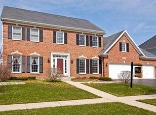 40W066 Margaret Mitchell St, St Charles, IL 60175