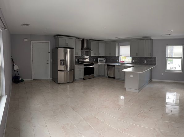 334 Murray St #2