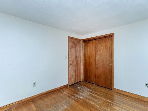 boston-massachusetts-59144183 picture