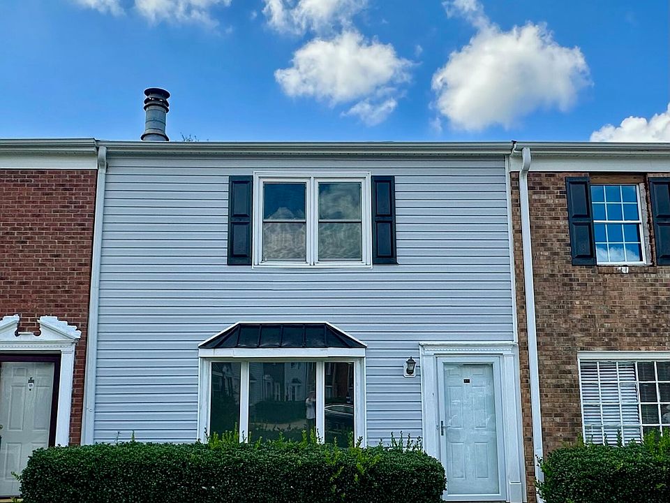 1st image of 100 Kristin Drive #B7